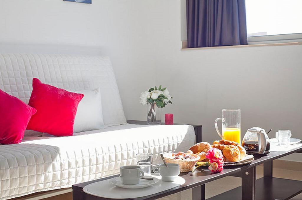Charmsuites Paralel Barcelona Exterior foto